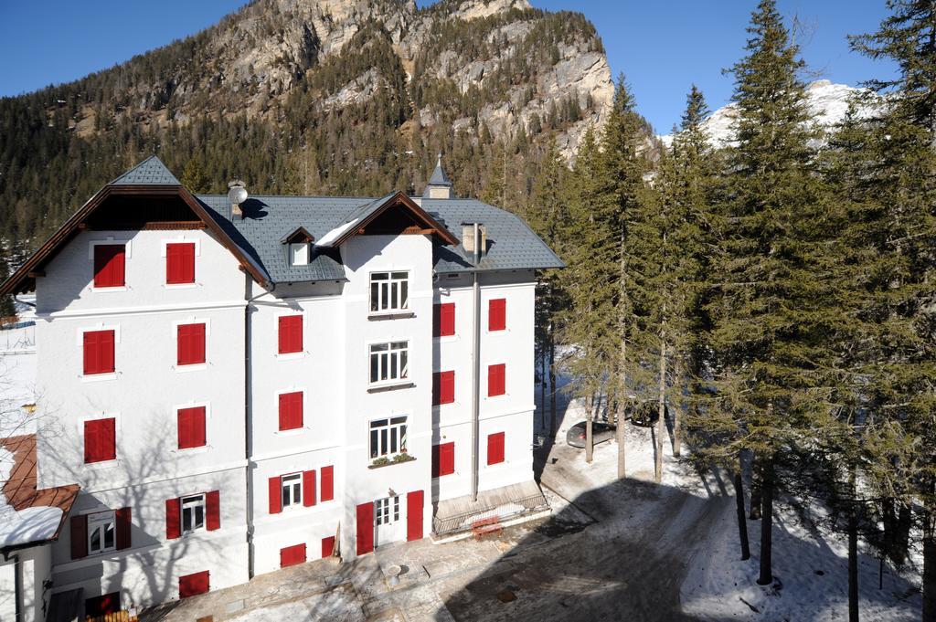 Hotel Croda Rossa Carbonin Luaran gambar