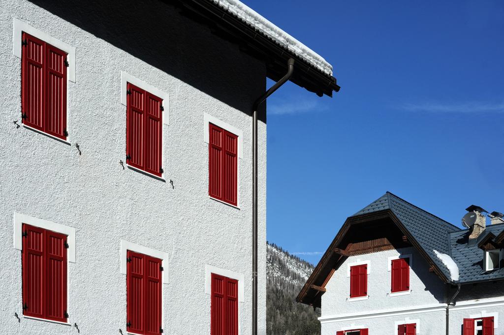 Hotel Croda Rossa Carbonin Luaran gambar