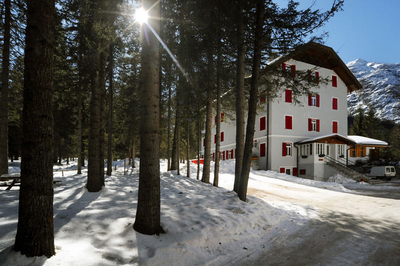 Hotel Croda Rossa Carbonin Luaran gambar