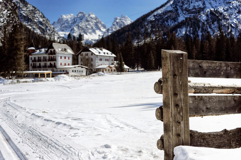Hotel Croda Rossa Carbonin Luaran gambar