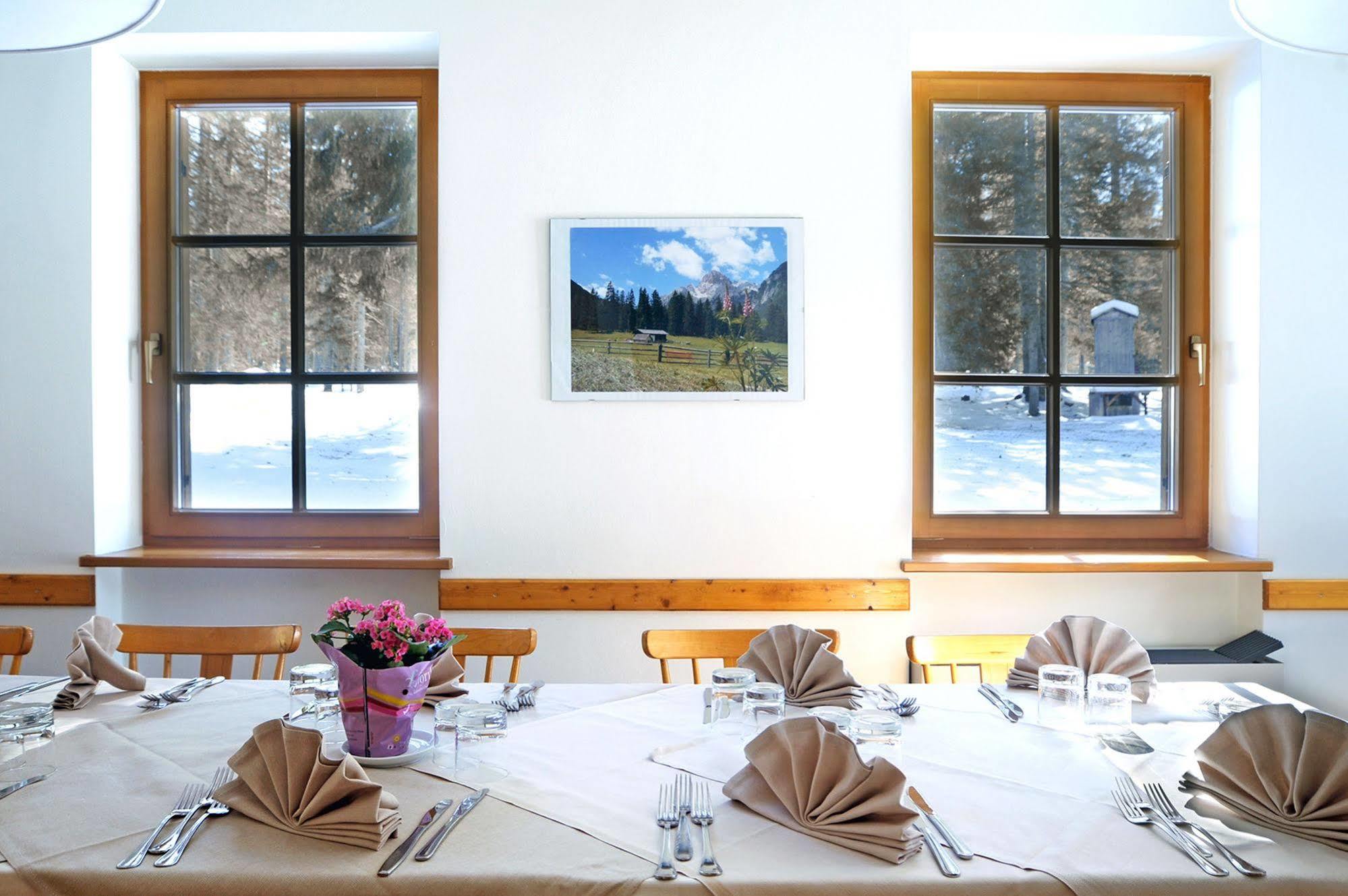 Hotel Croda Rossa Carbonin Luaran gambar