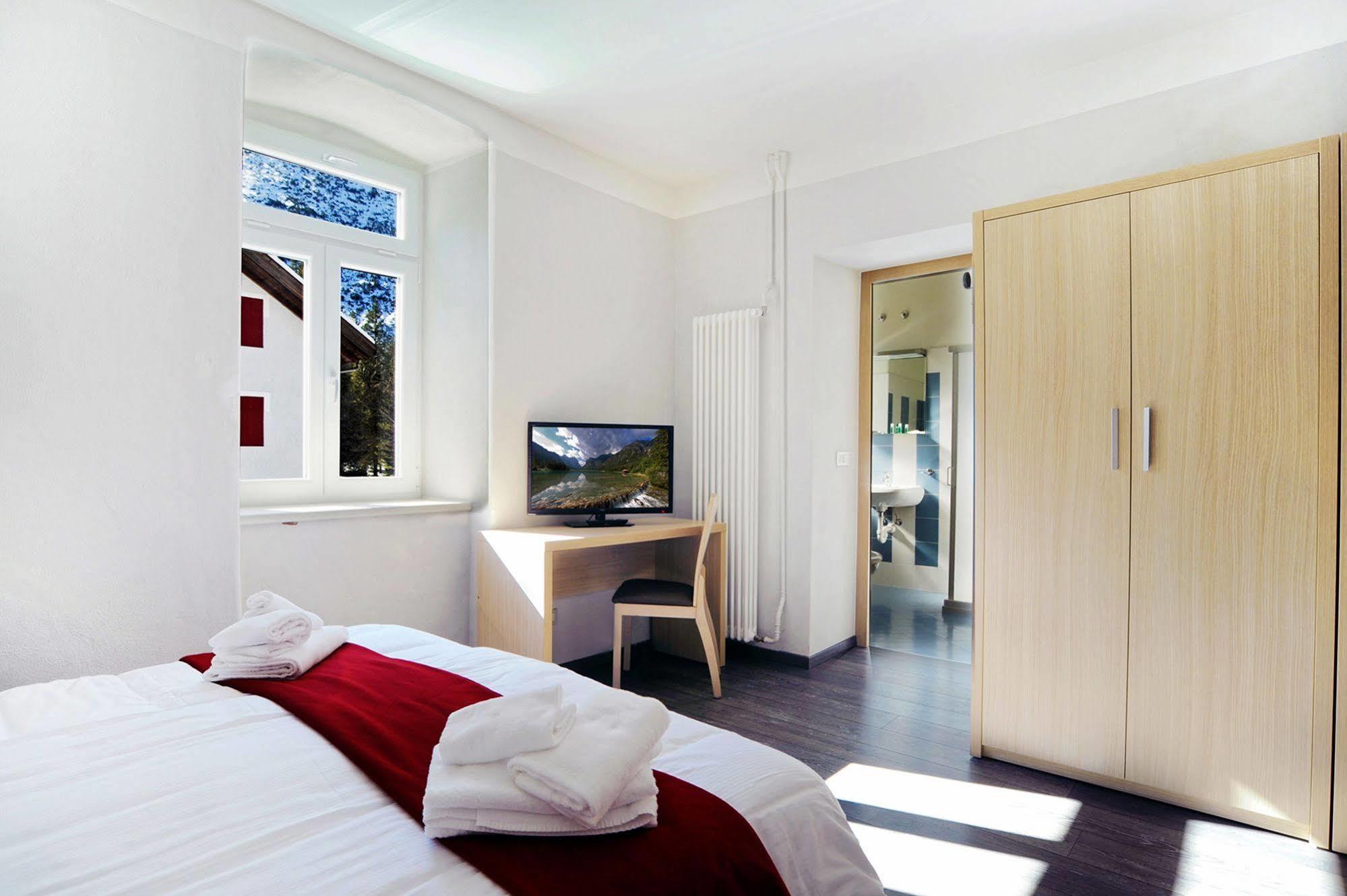Hotel Croda Rossa Carbonin Luaran gambar