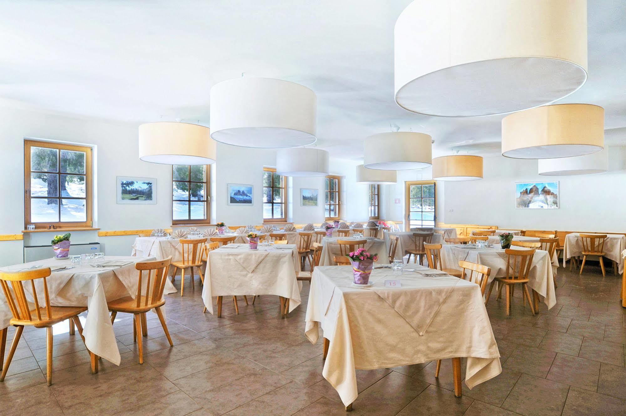 Hotel Croda Rossa Carbonin Luaran gambar
