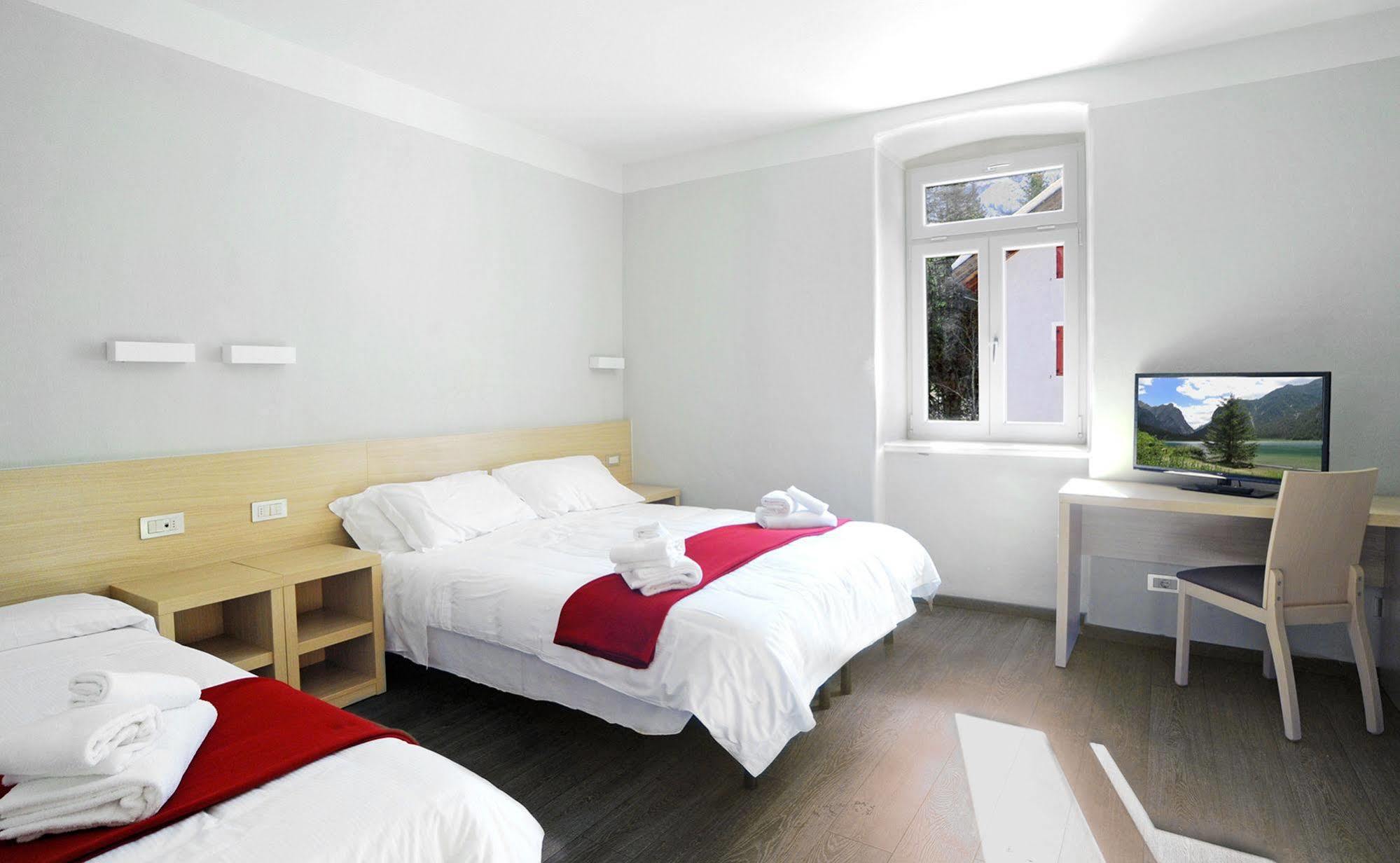 Hotel Croda Rossa Carbonin Luaran gambar