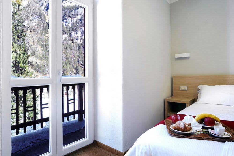 Hotel Croda Rossa Carbonin Luaran gambar